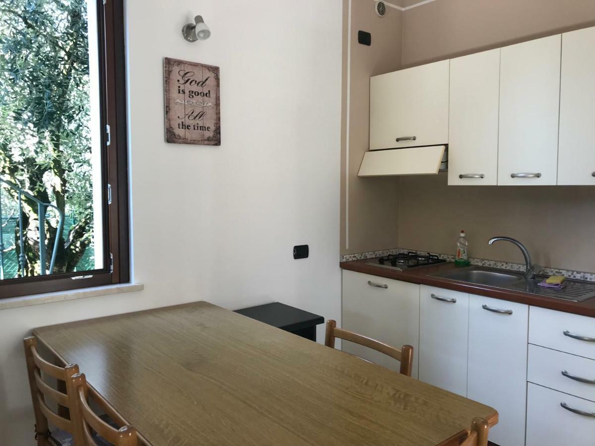 Appartamento Nonna Maria Garda Lake Padenghe sul Garda Buitenkant foto